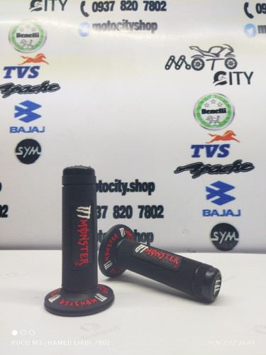 لاستیک سر دسته فرمان گاز و کلاچ موتور اسپرت تریل (جفتی) قابل نصب روی تمامی موتور ها قرمز